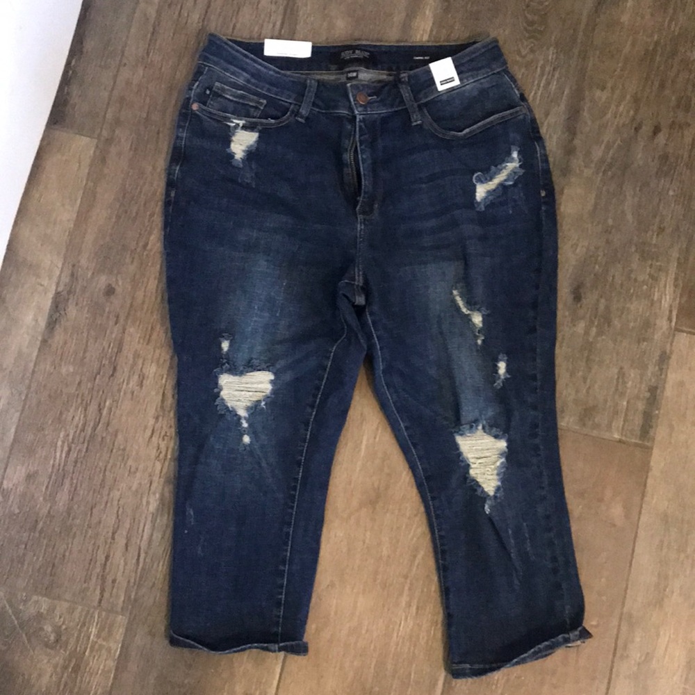 Capri Jeans
